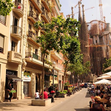 Gaudi Sagrada Familia Apartment Barcelona Luaran gambar