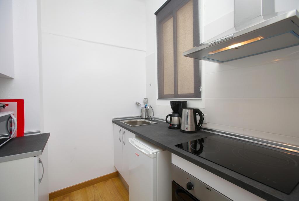 Gaudi Sagrada Familia Apartment Barcelona Bilik gambar